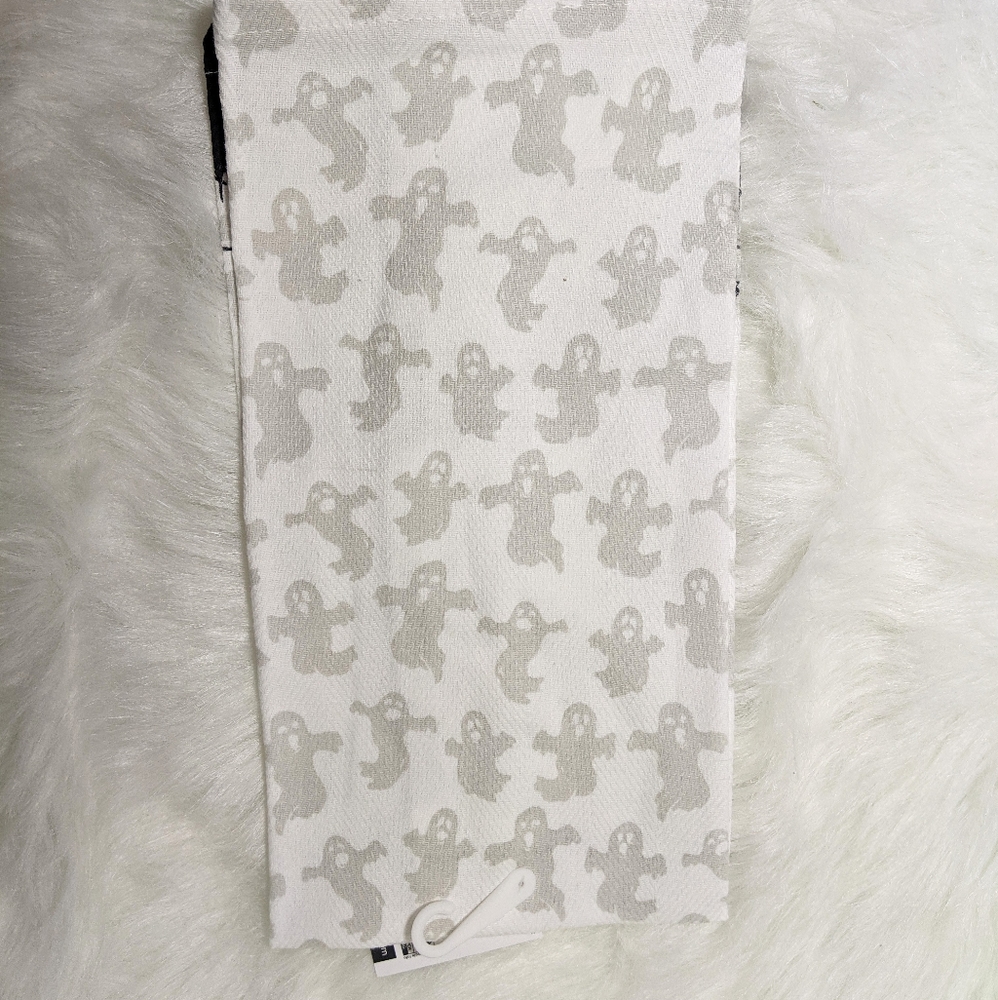 NWT Halloween Kitchen Towels & Potholders - Picture 7 of 11